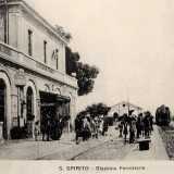 A fine 800 fu realizzata la stazione ferroviaria... (foto di A. Roncone) 